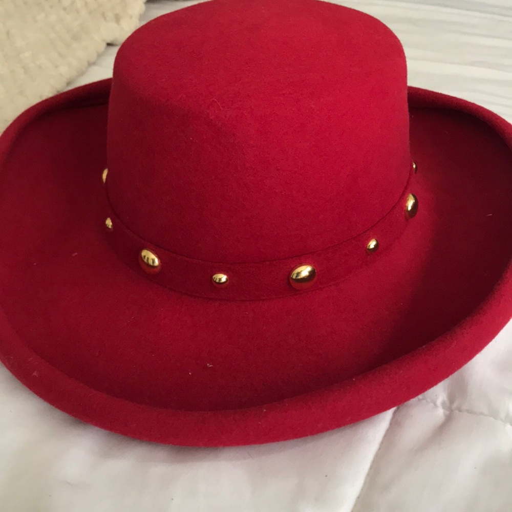 Red hat - Picture 2 of 2